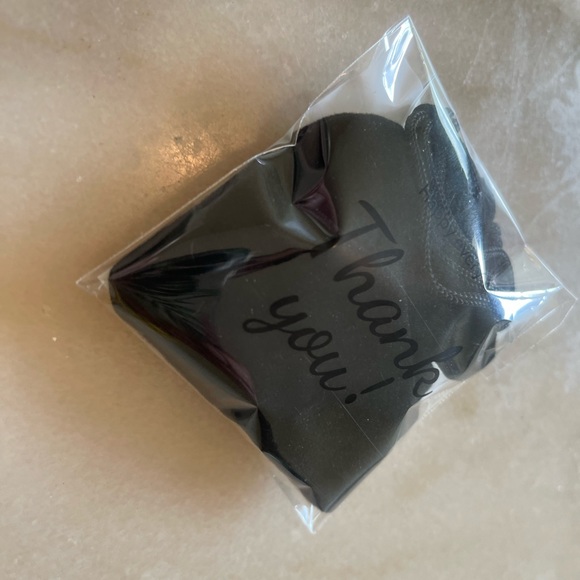 18k Gold plated rosary crucifix cross pendant - Picture 6 of 8